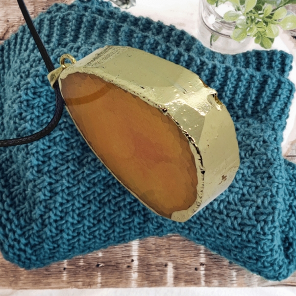 .Genuine AGATE Stone Pendant with Black Leather Necklace - Picture 6 of 7